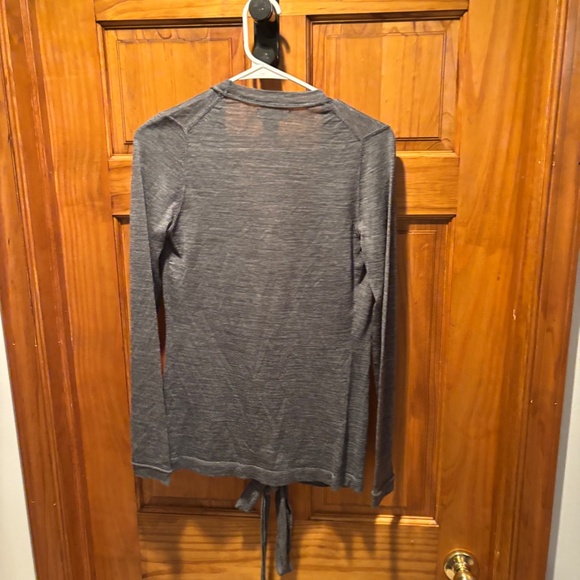 Vertigo Paris Women's Merino Wool Wrap Sweater in Gray Small - Picture 5 of 5